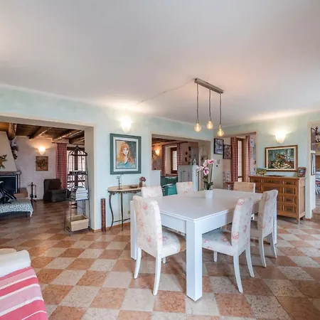 Scala-panoramic House Caprino Veronese