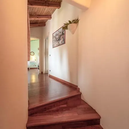 Scala-panoramic House