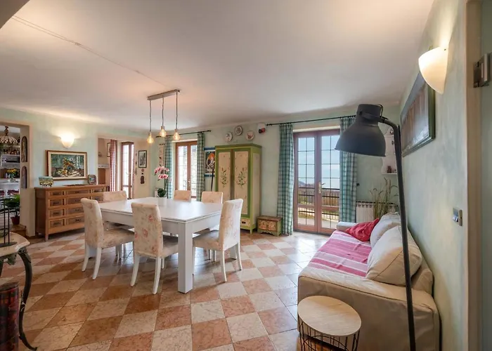 Scala-panoramic House Villa Caprino Veronese