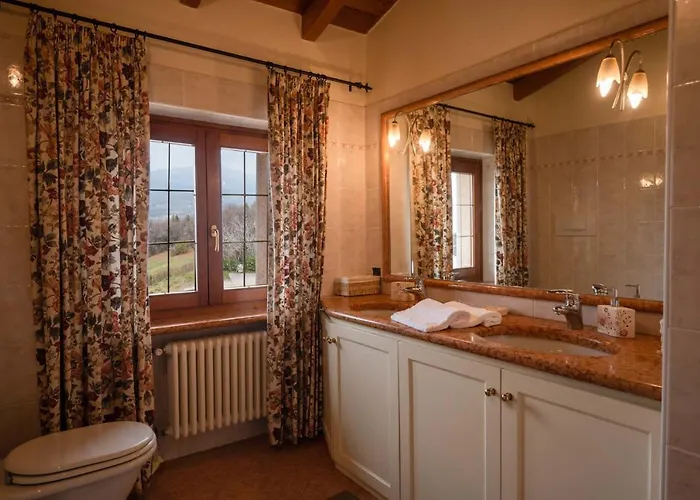 Scala-panoramic House Villa Caprino Veronese