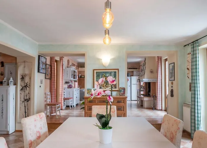 Scala-panoramic House